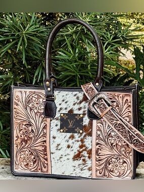 Upcycled LV Cowhide Leather Tote
Crossbody Bag Western